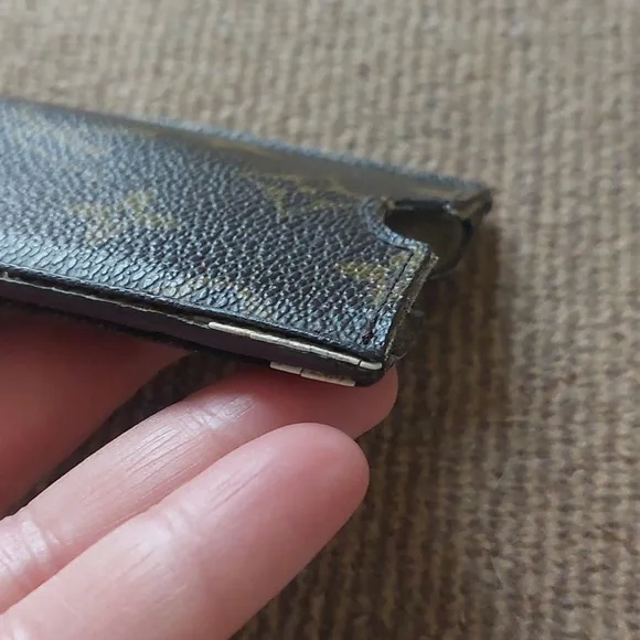 Louis Vuitton Card Holder/Pouch *FINAL PRICE* - Picture 4 of 14